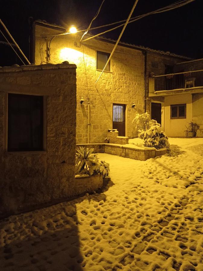 Casa Vacanze Borgo Gulini da Anna Villa Petralia Soprana Esterno foto